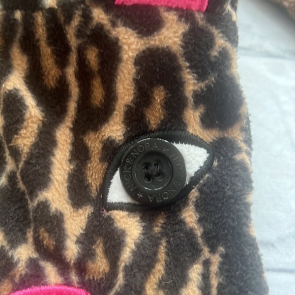 Nick & Nora Leopard print pajama suit size small - Picture 10 of 12